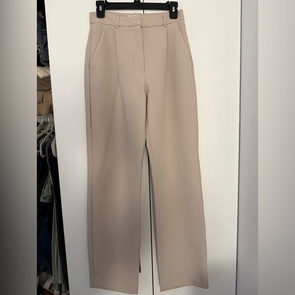 Abercrombie & Fitch High Rise Straight Leg High-Rise Trousers
